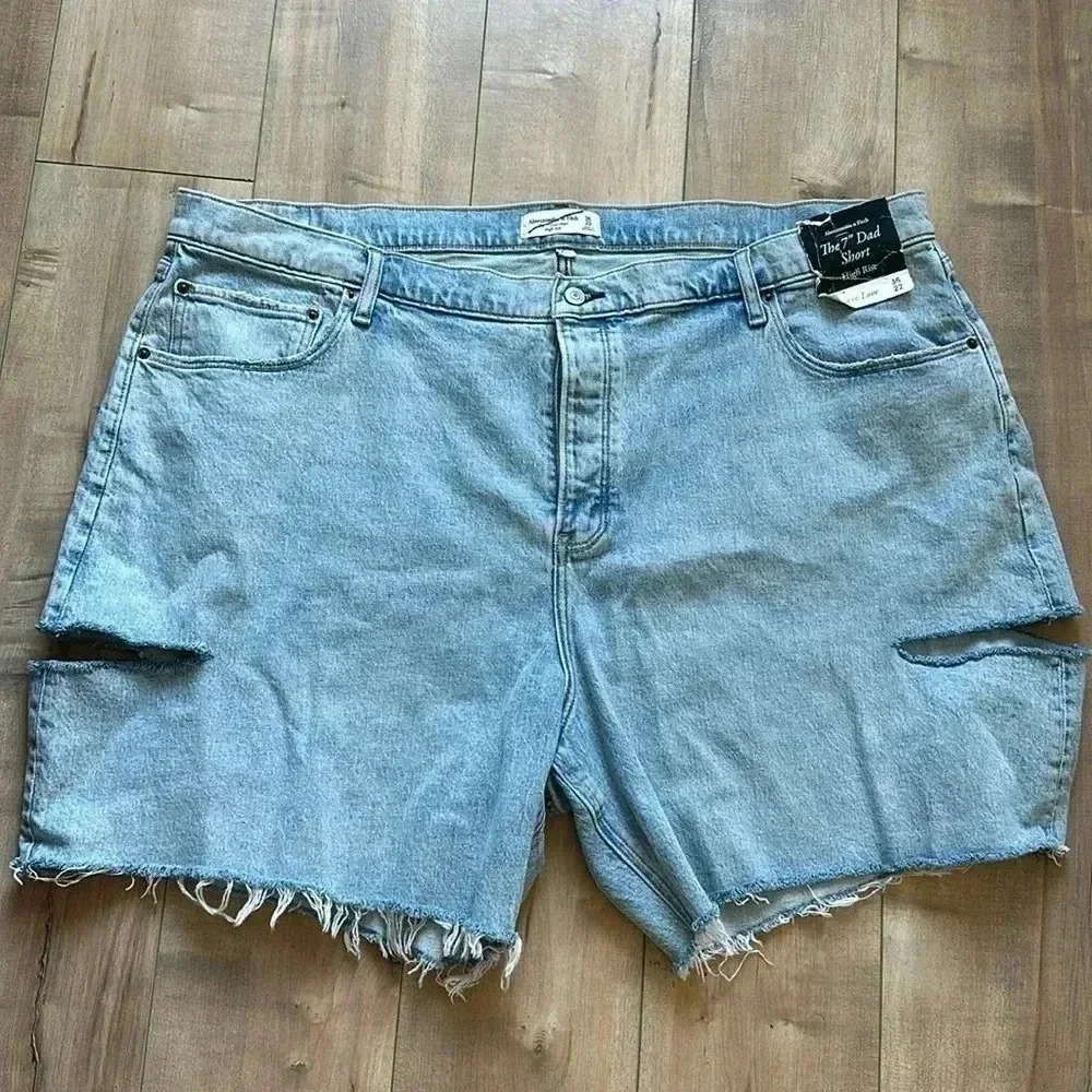 NWT Abercrombie & Fitch 7” Dad Shorts Curve Love High Rise Plus Sz 36/22